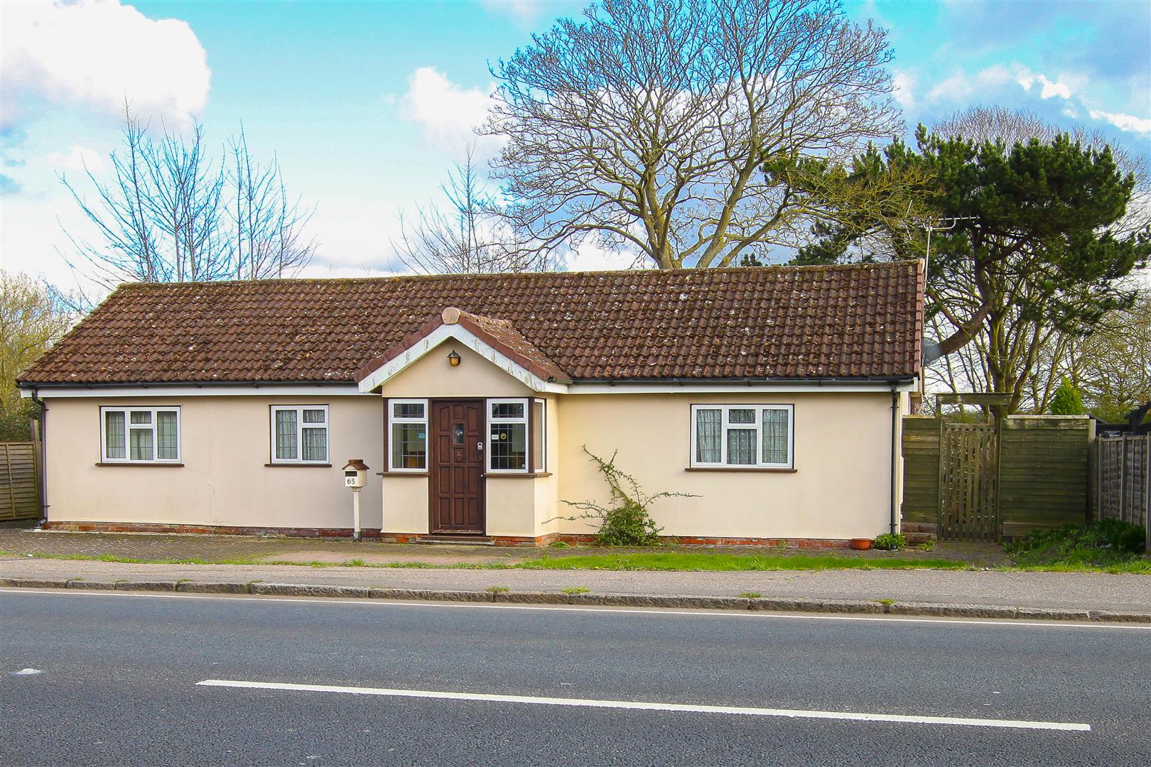 London Road, Stanford Rivers, Ongar Keith Ashton